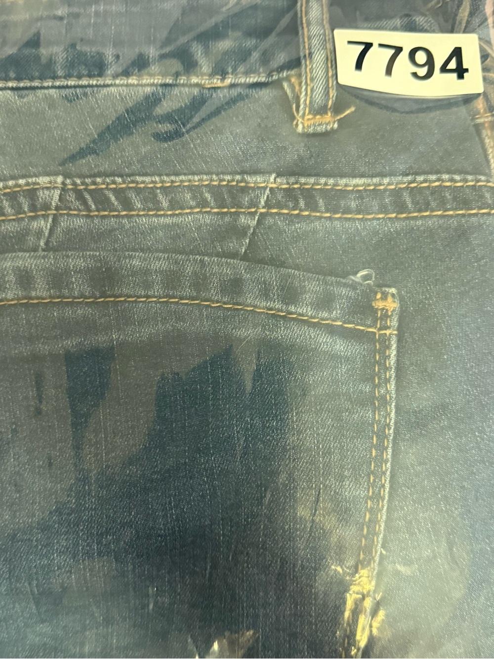 Democracy "Ab"solution Straight Leg Jeans - Picture 6 of 6